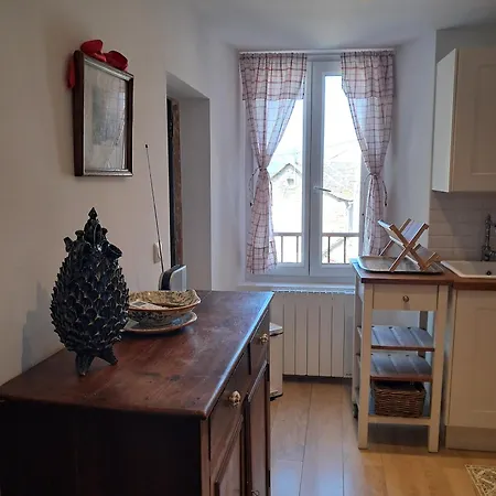 Village De * Bastia (Corsica)