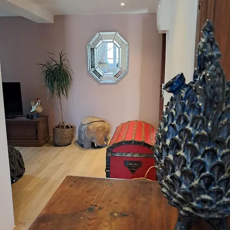 アパート Village De Rutali